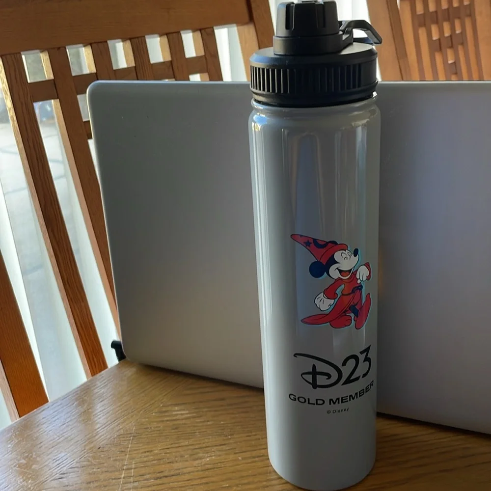 2025 Disney D23 Fan Club Gold Member Water Bottle Sorcerer Apprentice Mickey NEW